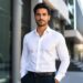 découvrez comment porter la chemise blanche homme pour un style impeccable au quotidien grâce à nos conseils élégants et pratiques.