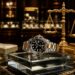 découvrez comment les prix des montres rolex se déterminent sur le marché du luxe, en analysant les facteurs influents et les tendances du secteur.